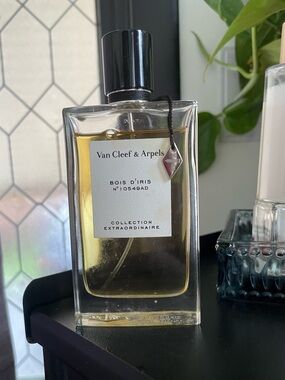 Bois d'Iris Van Cleef & Arpels